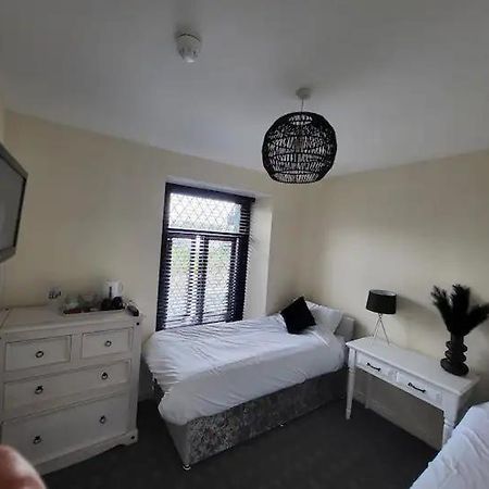 The Dublin Packet - Twin Room 1 Holyhead Kültér fotó